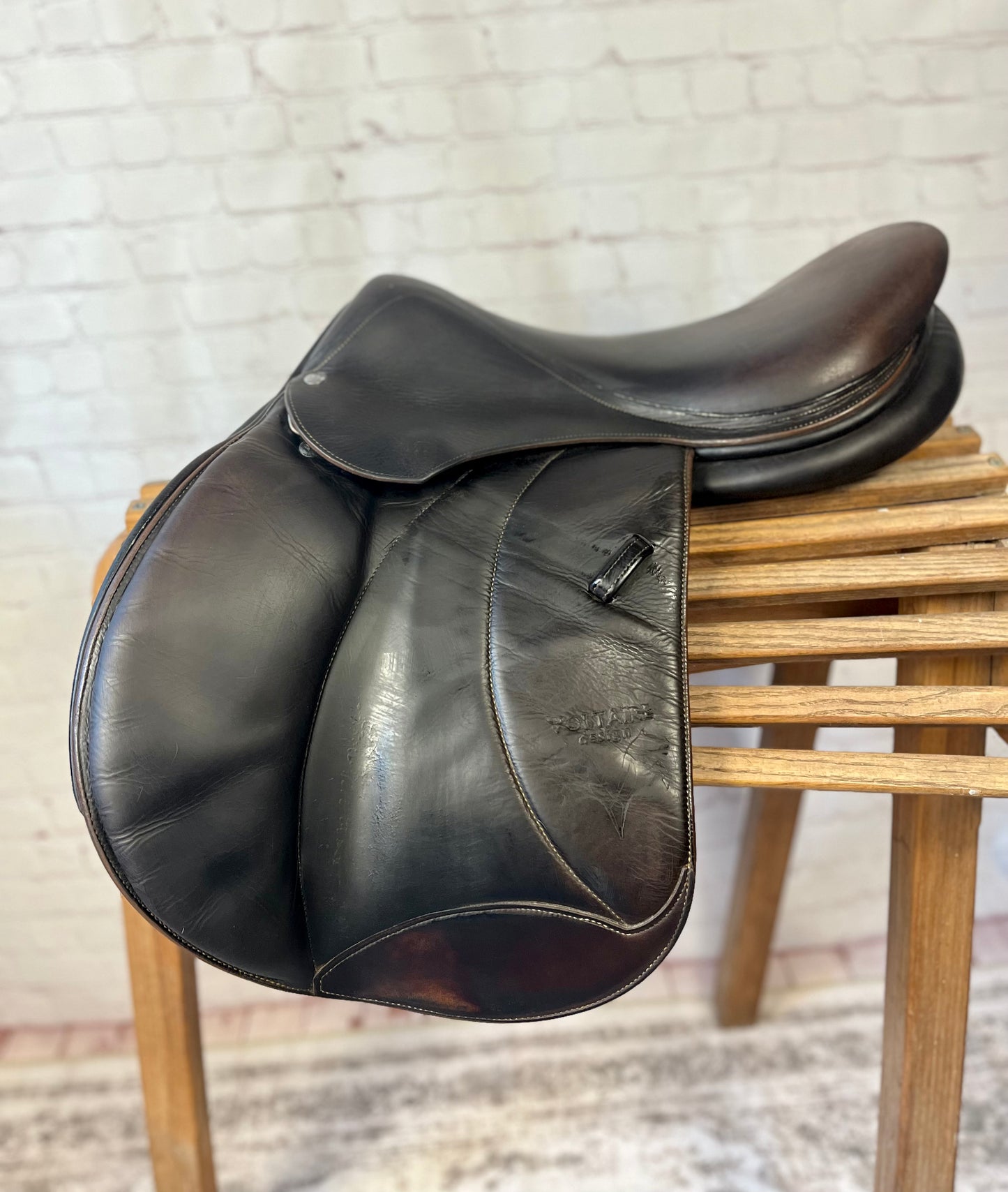 Voltaire | Calgary | 17.5” |3A |