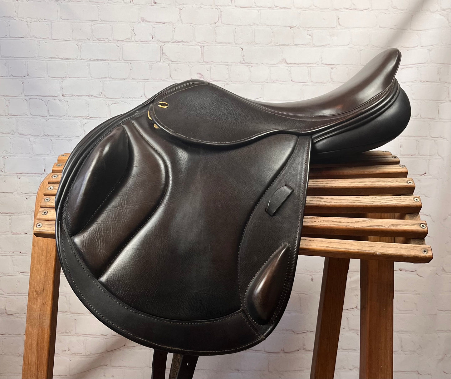 WRJ | Crosby House Monoflap | 17.5”