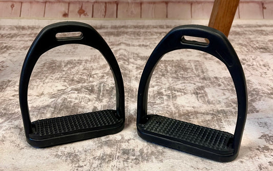 Throrwgood Stirrups | Adult