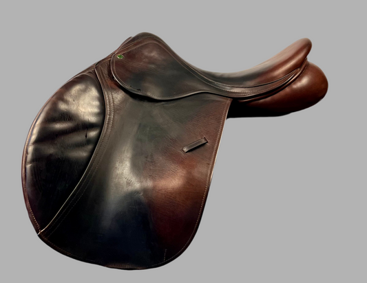 County Sensation | 17” | Low Forward Flap
