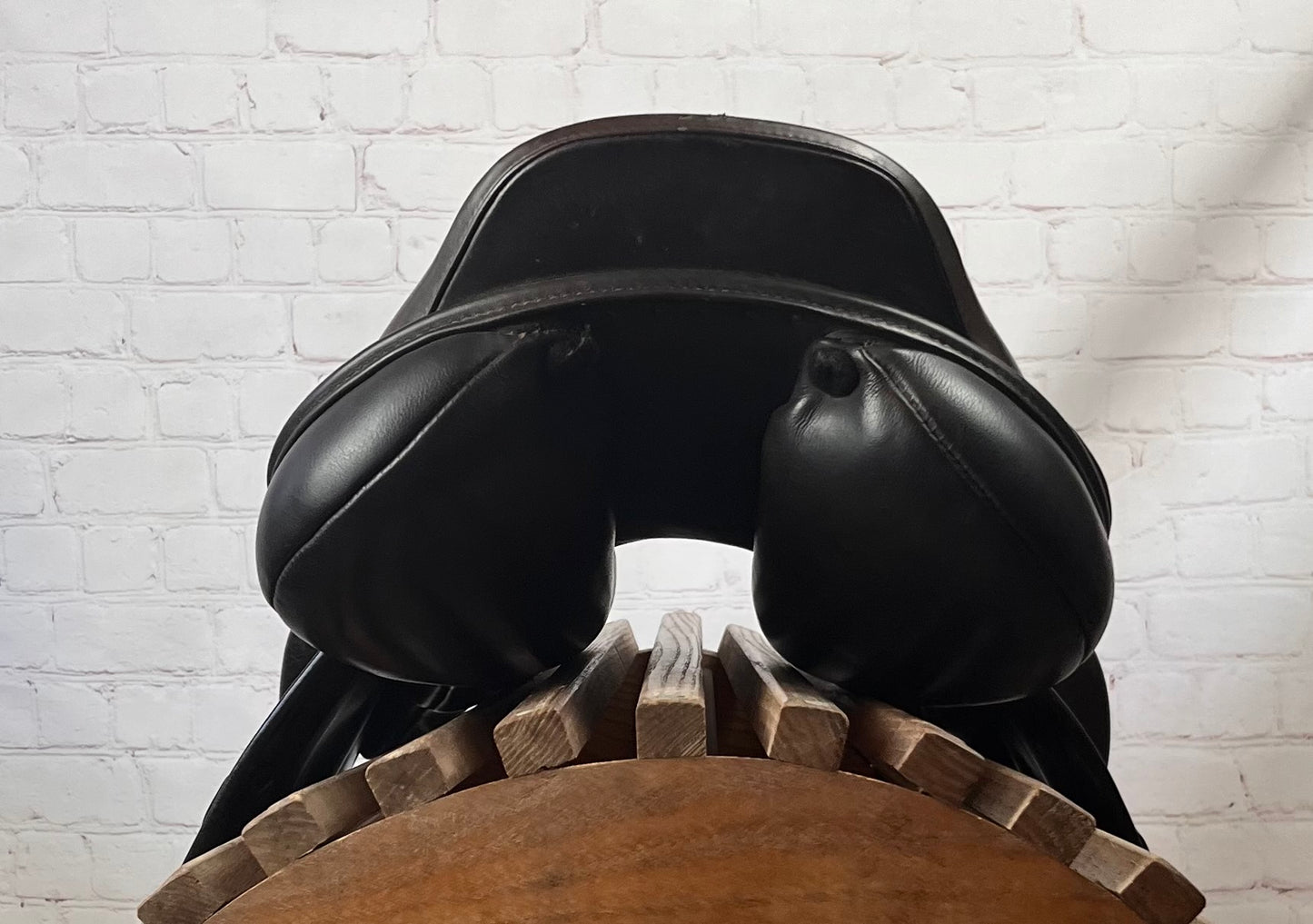 WRJ | Crosby House Monoflap | 17.5”