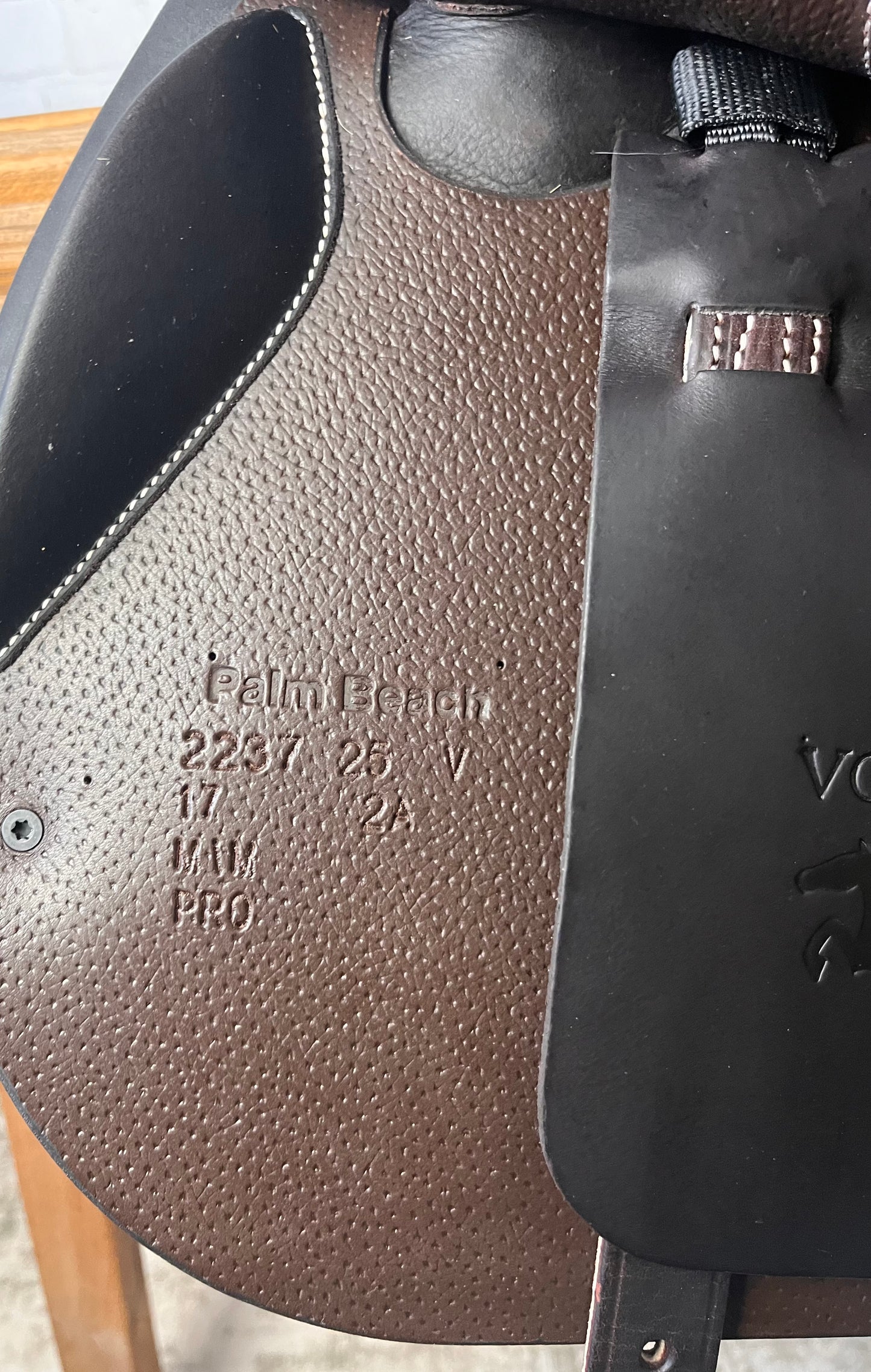 Voltaire | Palm Beach | 17” | 2A