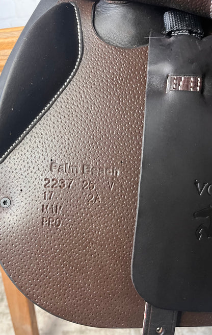 Voltaire | Palm Beach | 17” | 2A