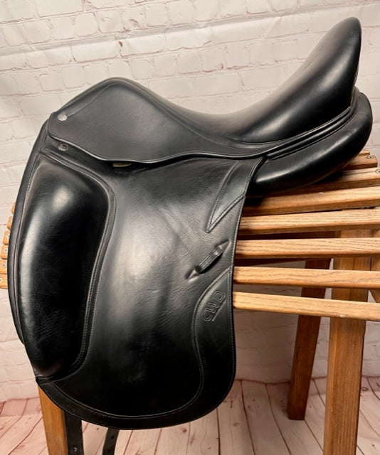 CWD Dressage Monoflap|17.5|SE05|Medium Wide|2014